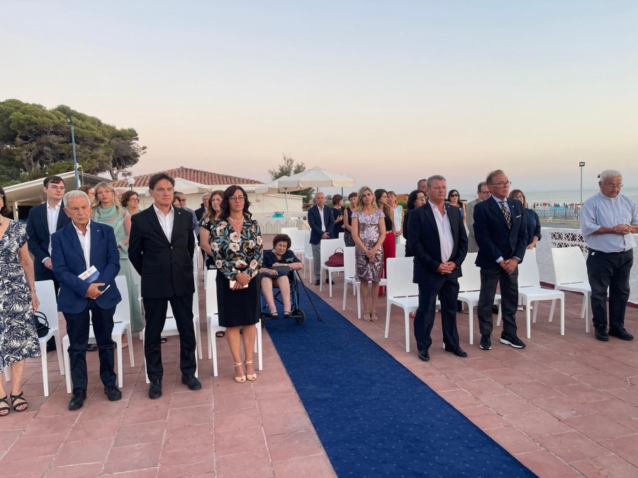 SCALEA. Passaggio di consegne al Rotary Club Riviera dei Cedri: la presidenza passa a Luisa Bruni. 