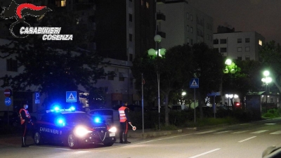 ACRI (CS):     DUE SOGGETTIARRESTATI PER DETENZIONE, AI FINI DI SPACCIO, DI SOSTANZE STUPEFACENTI.