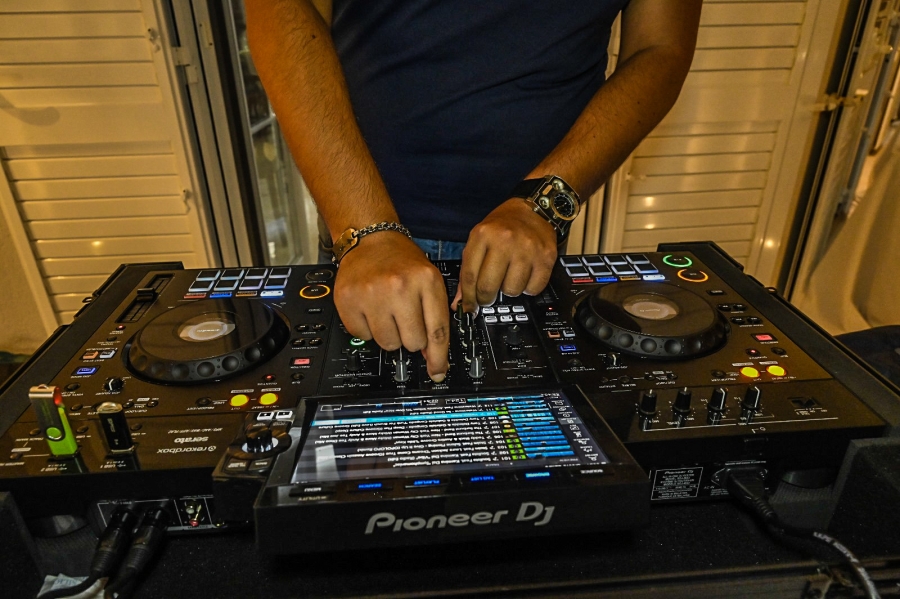 Gabry Sangineto è ufficialmente tra i 10 Migliori House Dj Producer d'Italia ai prestigiosi Dance Music Awards 2025!